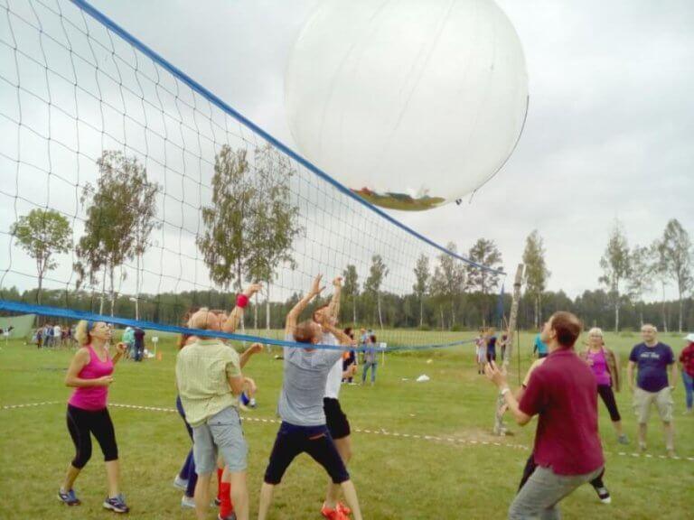 ZORB VOLEJBOLS RĪGA. Labākā ideja sporta spēlēm